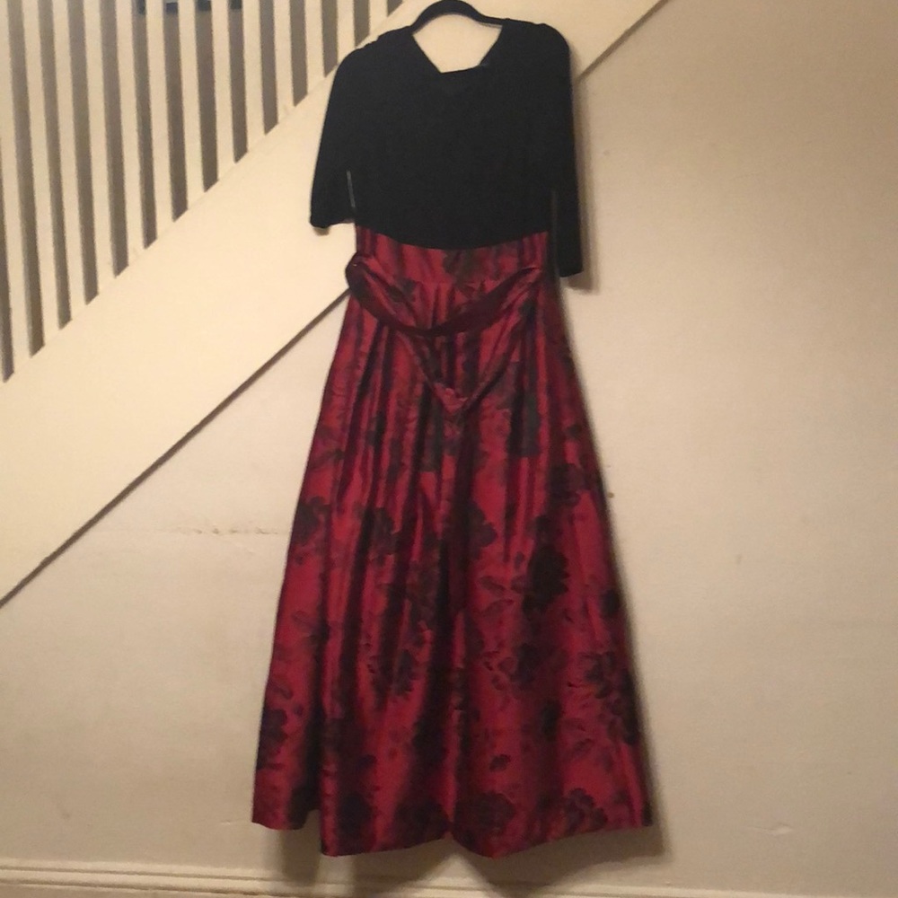 Formal Gown, floor-length.